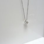 Catenina punto luce diamante 0.20ct