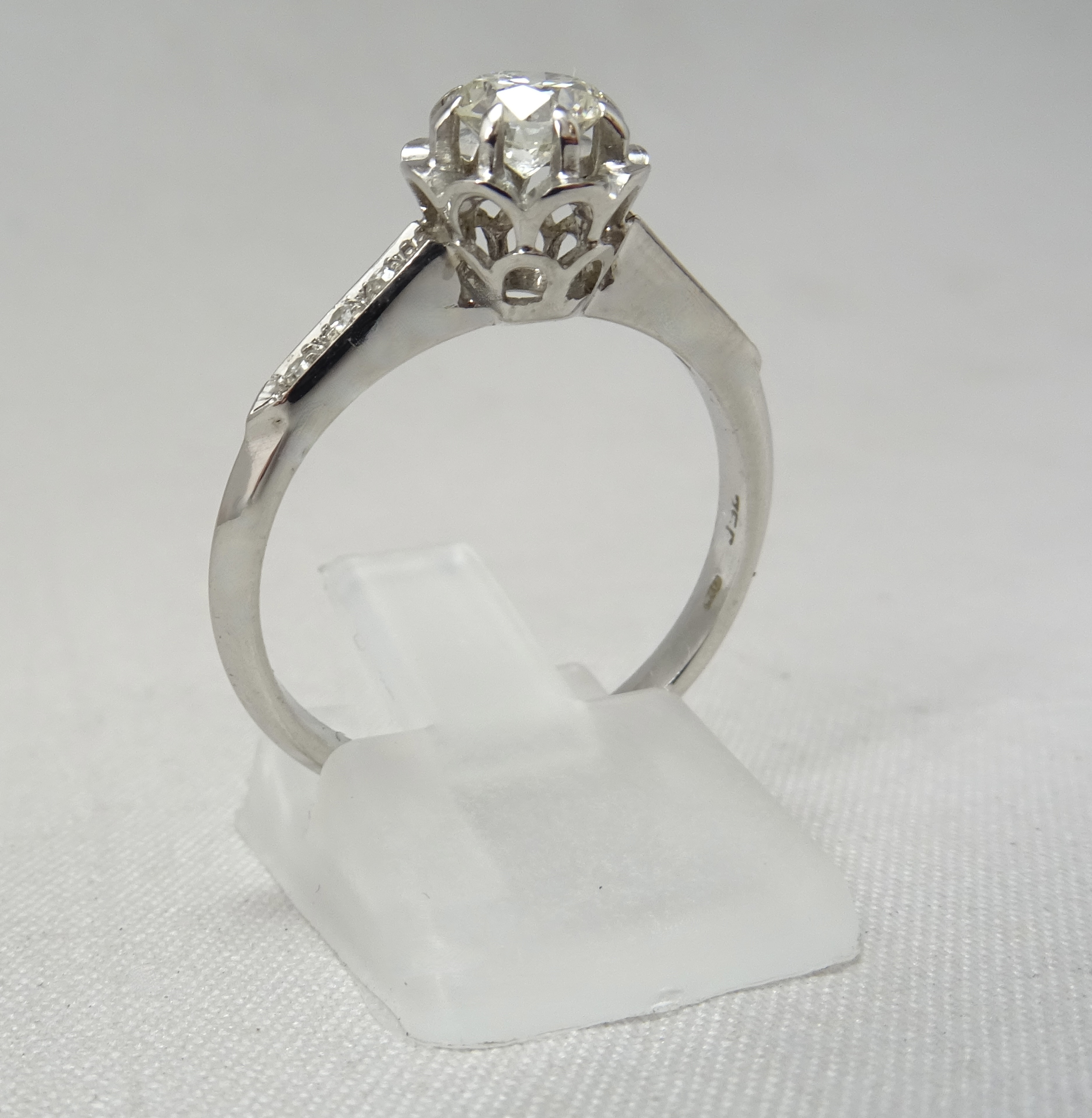 Anello solitario antico 0.50ct