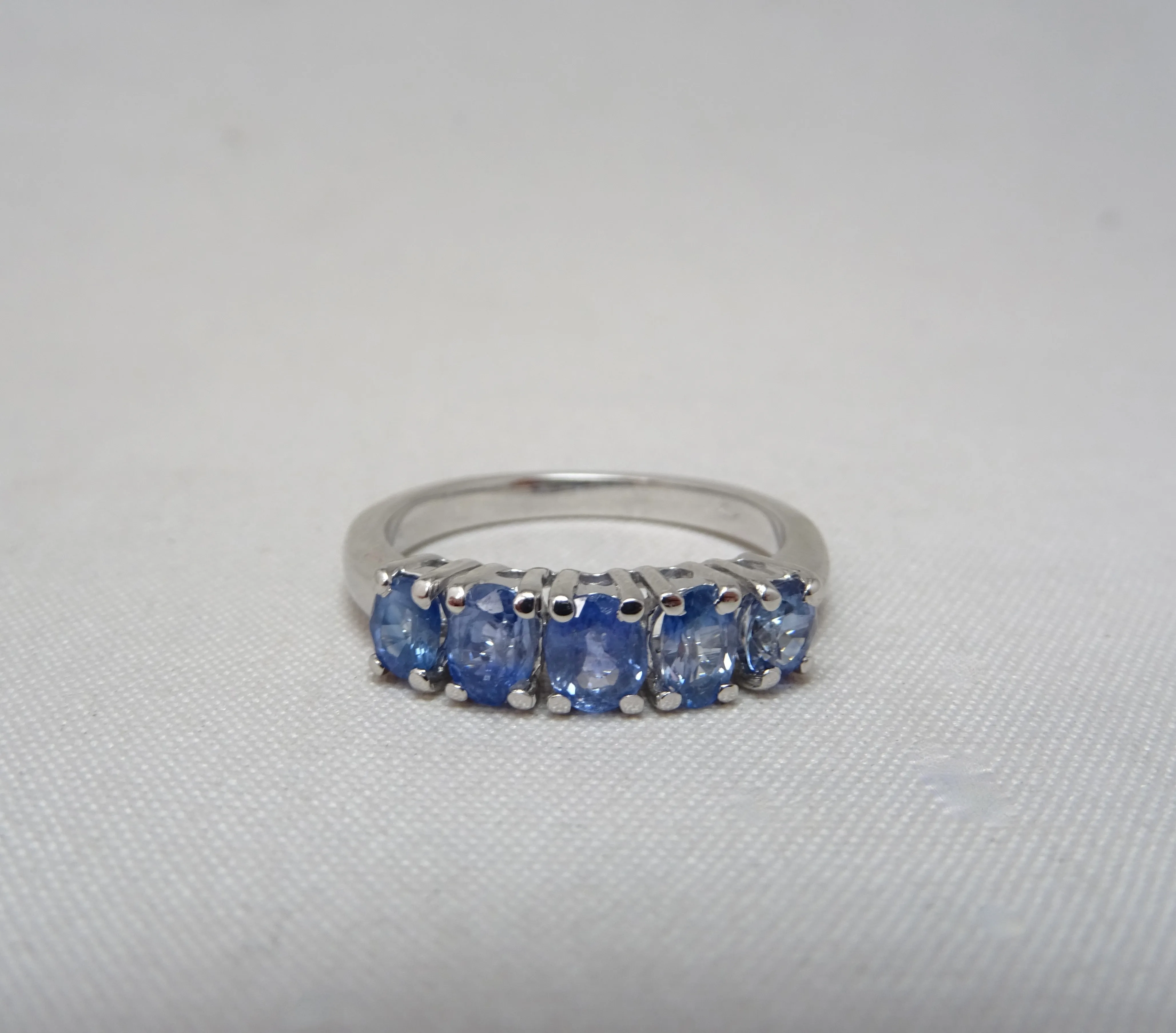 Riviere di zaffiri 1.05ct